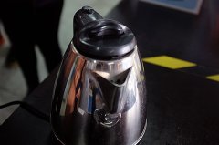 高錳鋼電水壺真的有毒！實(shí)驗(yàn)室定量檢測(cè)